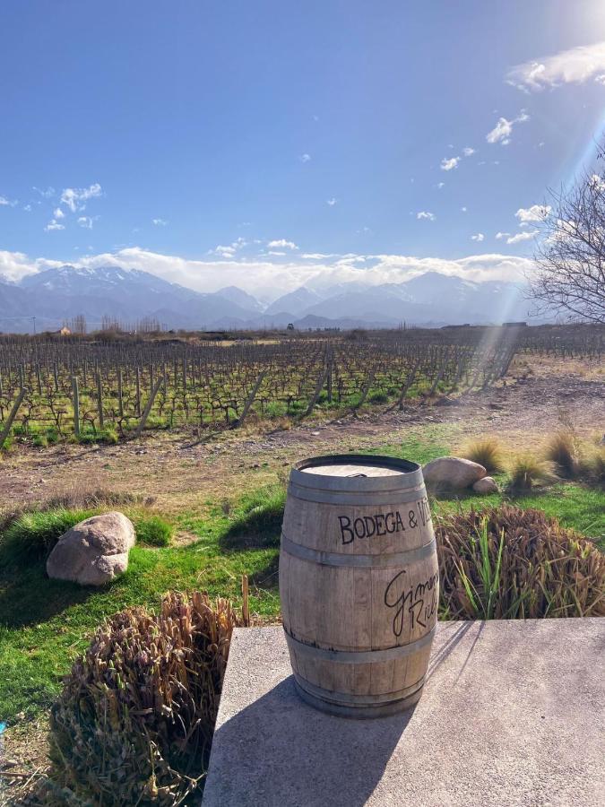 Casa De Huespedes Bodega Gimenez Riili Hotel Los Sauces  Exterior photo